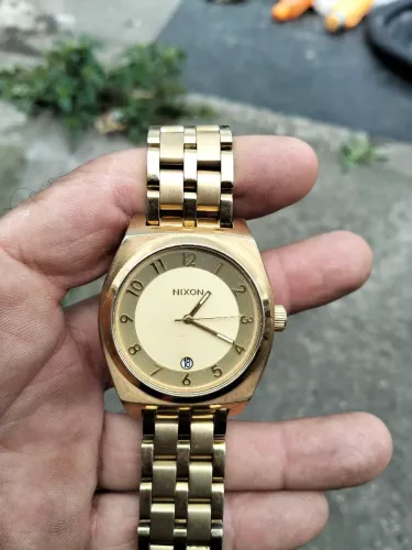 Relógio Nixon Monopoly Gold