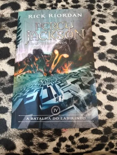 Percy Jackson e Os Olimpos - IV