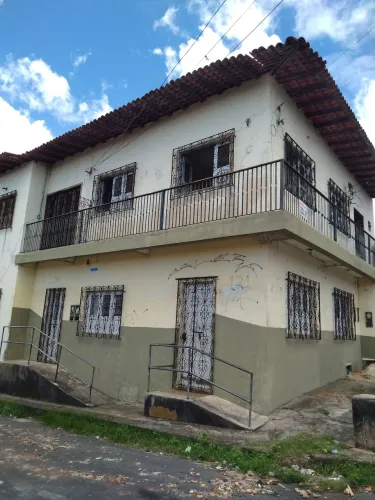Alugo kitinetes e apartamentos no B Bequimão e b Fátima 