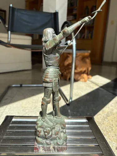 Rara Escultura Antiga Francesa Joana d'Arc em Bronze - Assinada Gustave Poitvin (c. 1910)