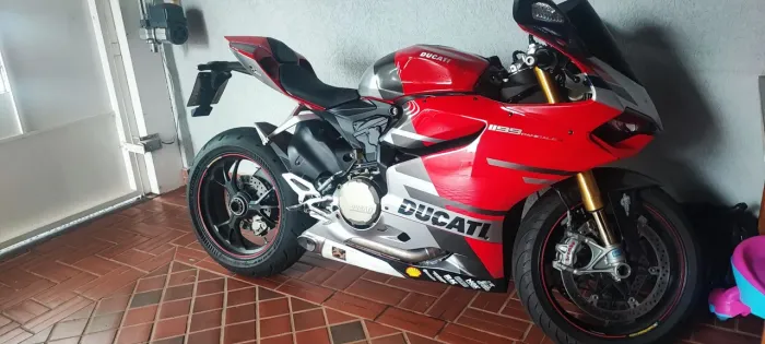 Vendo Ducati panigale 1199 S