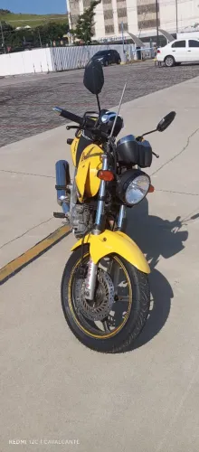 Moto com revisão feita recentemente, documentação em dia 2026 recibo em branco o 