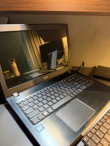 ACER E5, i5 7thGen, 6MB RAMM, 256MB SSD