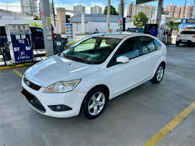 Ford Focus 1.6 S/se/se Plus Flex 8v/16v 5P 2013