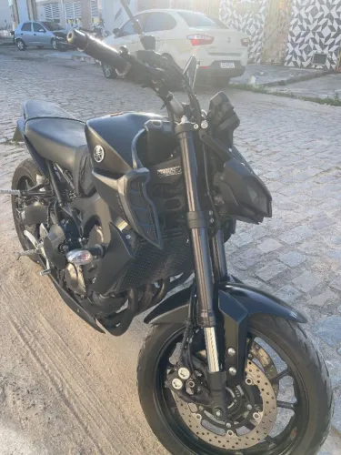 YAMAHA MT-09 2022 - ESTADO DE ZERO KM!