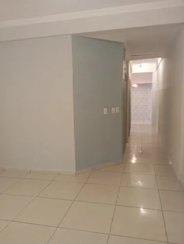 Aluga-se casa 100m2 Marambaia: 2Quartos, Wcs, Sala Copa/Coz, Varanda, Quintal, 