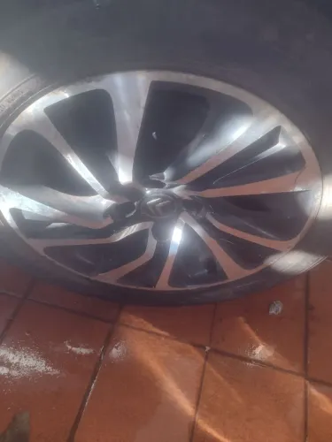 Vende se rodas liga aro 17di Citroen 1500
