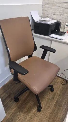 Cadeira confortável para escritório