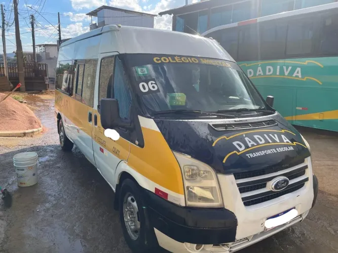 Ford Transit Van 3550 2.4 Tdci 14lug. Diesel 2010
