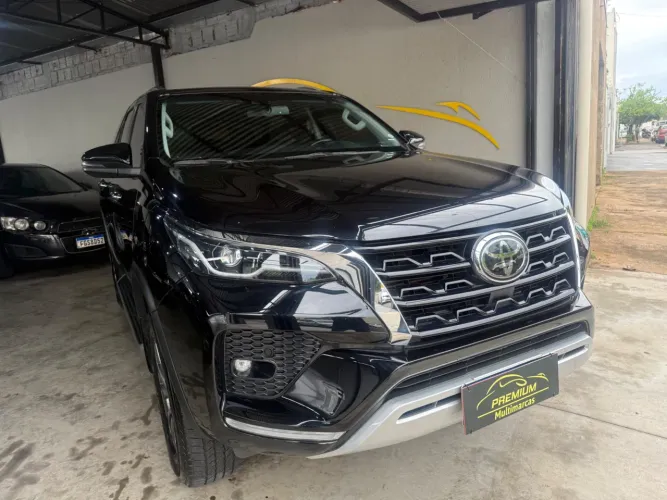 Toyota Hilux SW4 SRX 4X4 2.8 TDI 16V Dies. Aut. 2021