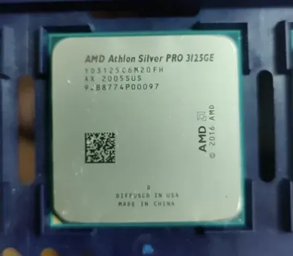Processador AMD Athlon Silver PRO 3125GE