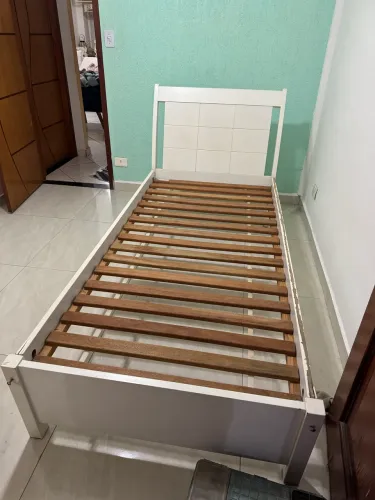 Cama solteiro 
