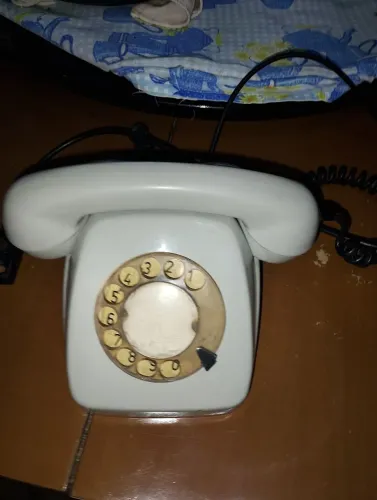 Telefone antigo CETEL funcionando 