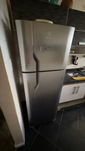 Geladeira Electrolux Frosfree