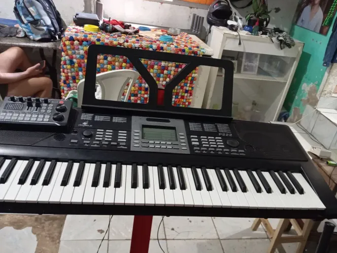 Teclado Pegasus P222