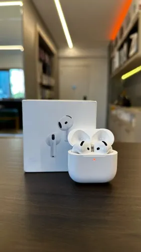 AIRPODS 4 ANC SEMINOVO GARANTIA APPLE / LOJA FÍSICA