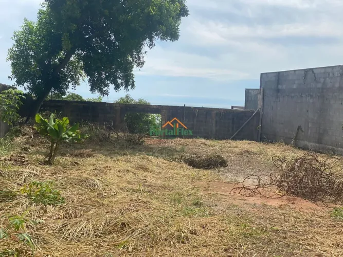 Terreno à venda em Praia da Baleia - Serra/ES
