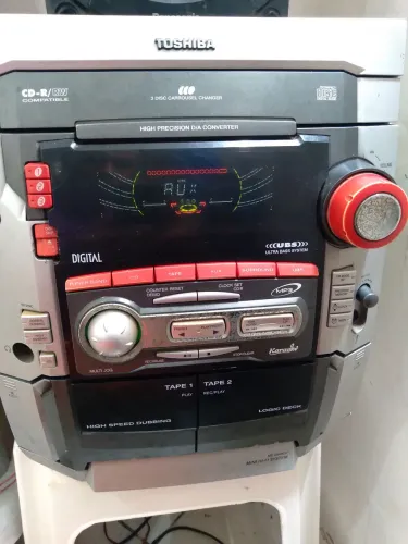 Vende-se Som Toshiba