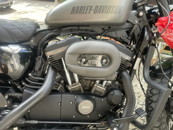 Harley Roadster 1200 2018 | Banco Comfort + Escapamento Esportivo