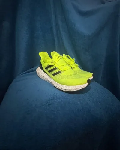 Adidas UltraBoost 21