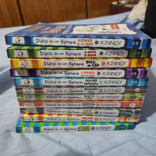 Vendo livros Diário de um Banana usados!