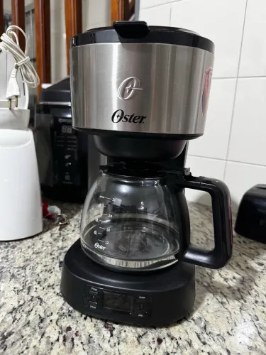 Cafeteira elétrica Oster 