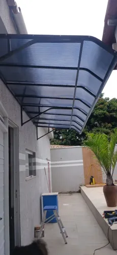 Toldo fixo ou retrátil, garagens, cobertura