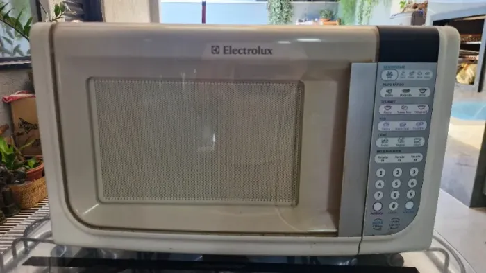 Micro-ondas 31 l
