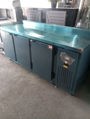 NZ. Balcão de serviço refrigerado 1,85m inox KOFISA