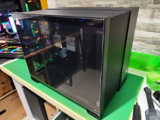 GABINETE GAMER CORSAIR 2500D PRETO - NOVO NA CAIXA- OPORTUNIDADE!