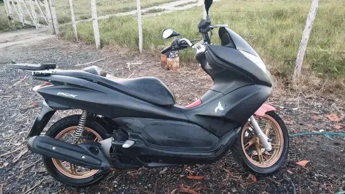 PCX bem conservada.