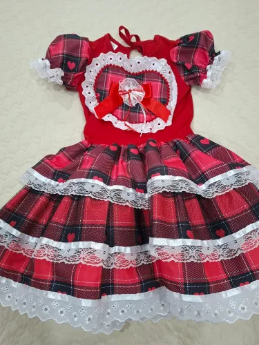Vestido caipira infantil