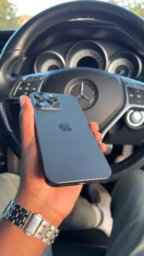iPhone 15 pro max 256g 