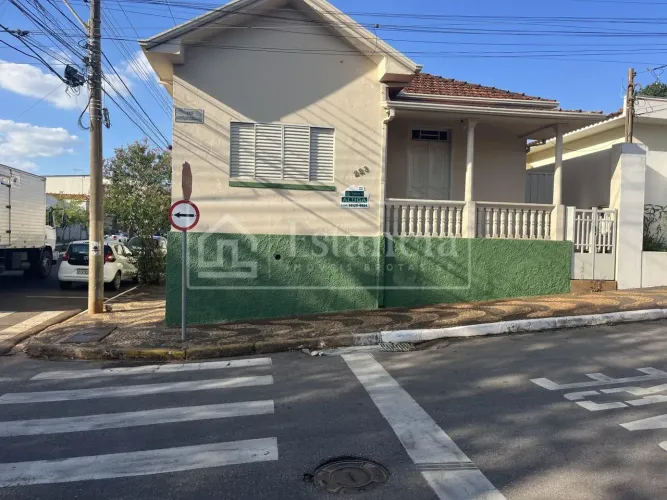 Casa para Locação em Brotas, Centro, 3 dormitórios, 2 banheiros, 2 vagas