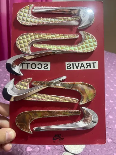 PAC logos da Nike Travis escot