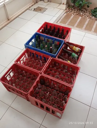 Vasilhames Caixas Garrafas Vidro Coca Tubaina