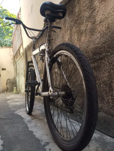 BIKE ARO 26 GUIDÃO ALTO