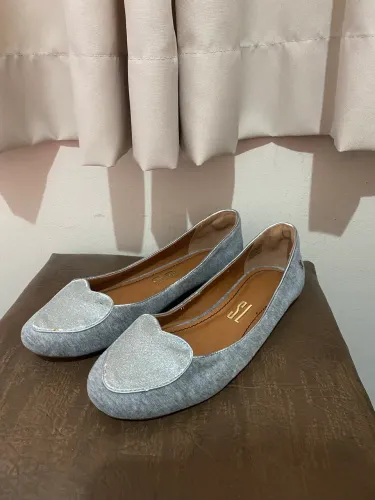 Sapatilha Santa Lolla cinza