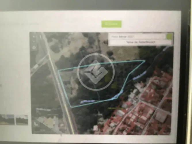 Terreno com 22.695 m2 codigo: 46294