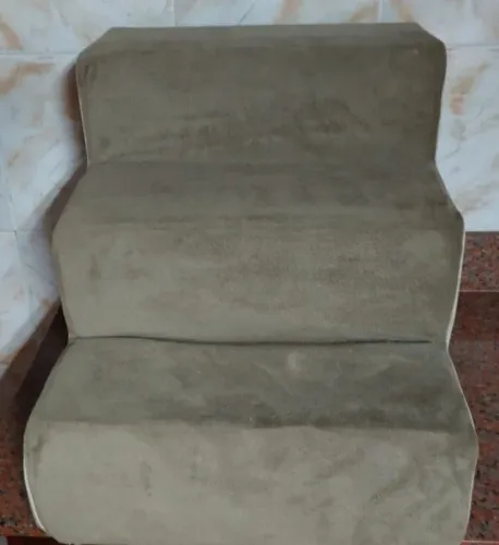 Escada para acesso de pets a cama box 