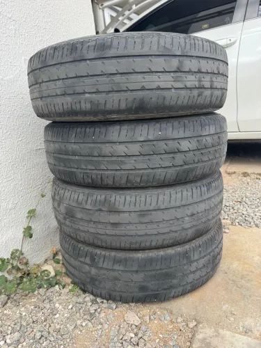 Pneus firestone R14