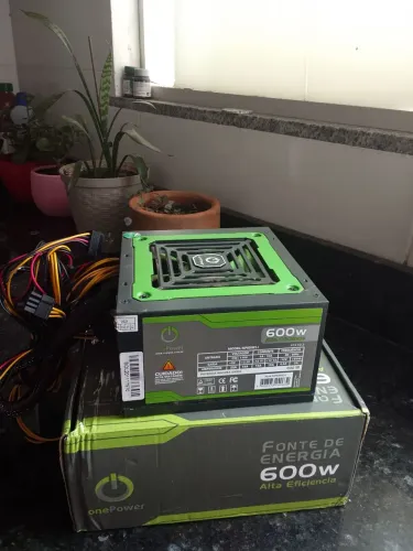 Fonte de alimentação One Power 600w