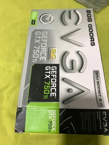 Placa de Vídeo EVGA GTX 750 Ti SC 2GB