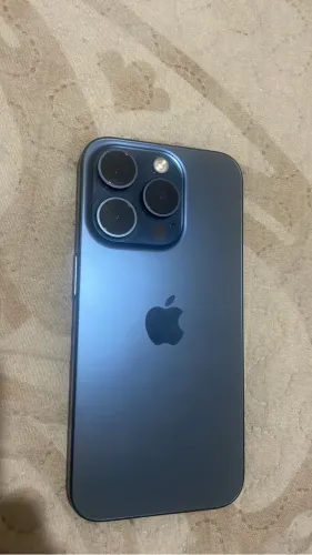 iPhone 15 pro 128