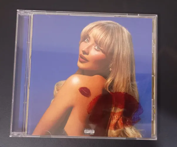 Sabrina Carpenter - Short n' Sweet (Carimbo de Beijo) - CD