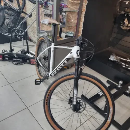 Bicicleta Scott Scale 965