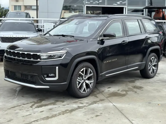 Jeep Commander Limited T270 1.3 TB Flex AUT 2026