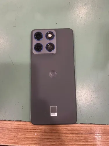 Motorola Edge 70