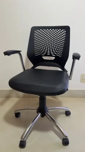 VENDO EXCELENTE CADEIRA PARA ESCRITÓRIO