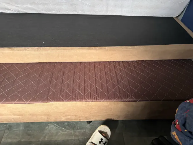 Vende se bicama